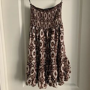 EUC Forever21 (M) Smocked Strapless Summer Dress